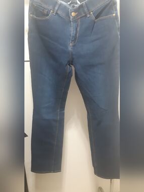 Bianca Nygard Blue Denim Jeans With 360 Degree Stretch With Tummy Control Size 8